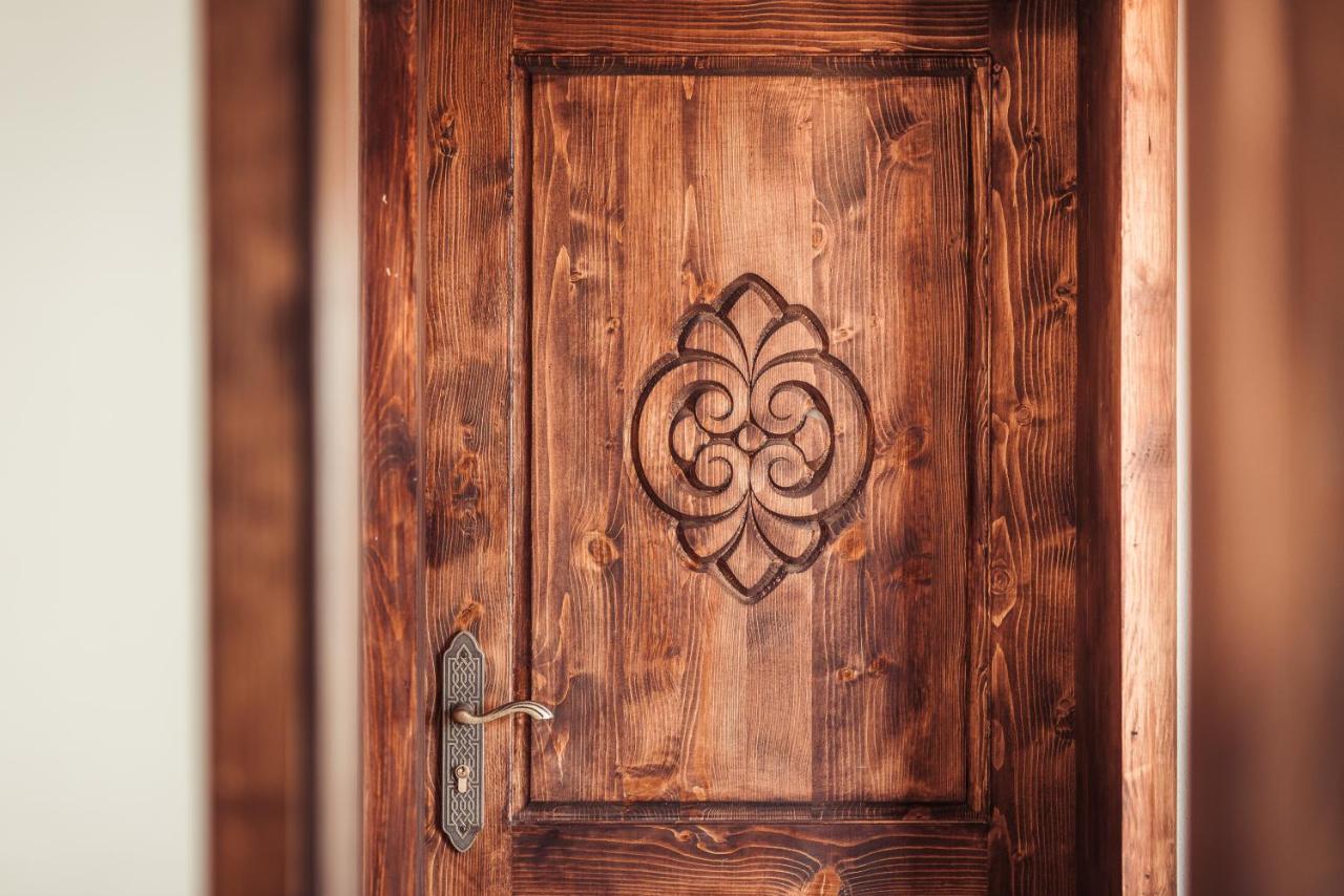 Guest House Hristova Kashta - Христова Къща Cherni Vrŭkh Exteriör bild