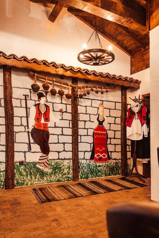 Guest House Hristova Kashta - Христова Къща Cherni Vrŭkh Exteriör bild