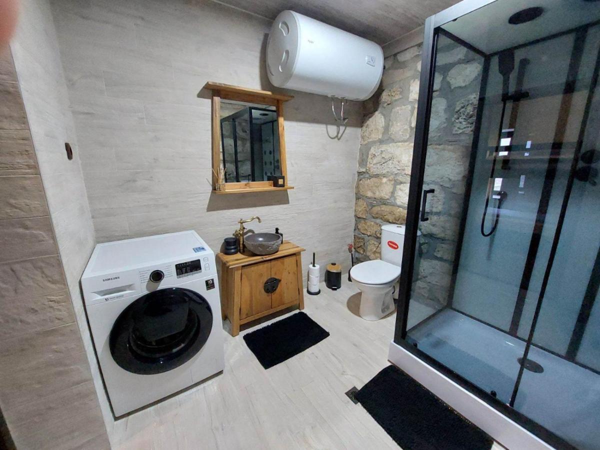 Guest House Hristova Kashta - Христова Къща Cherni Vrŭkh Exteriör bild